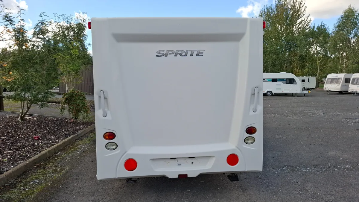 Swift Sprite Major caravan - Image 4