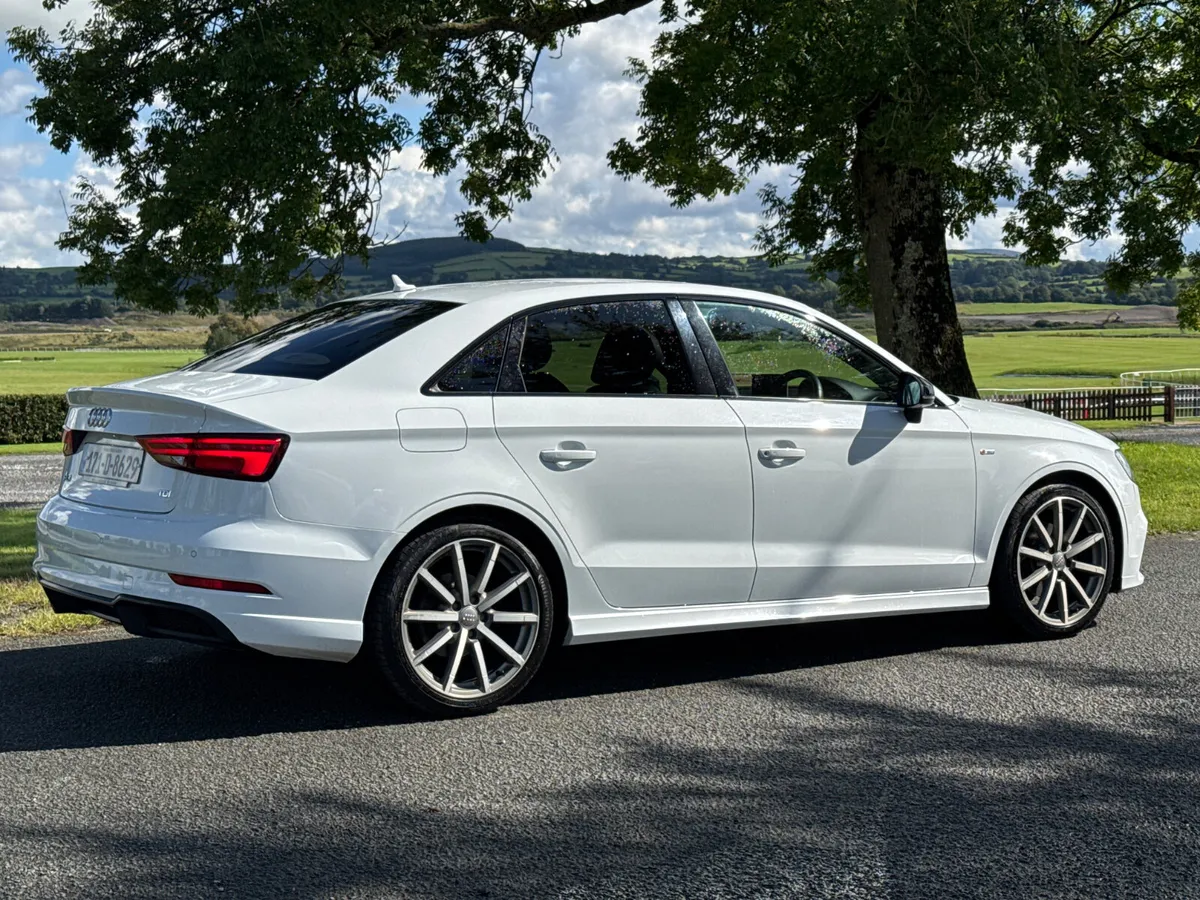 Audi A3 2017 S-Line 2.0 TDI 150 - Image 4