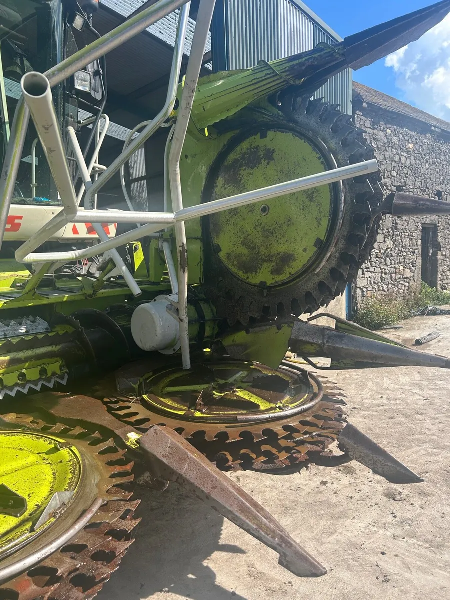 Claas maize header - Image 3