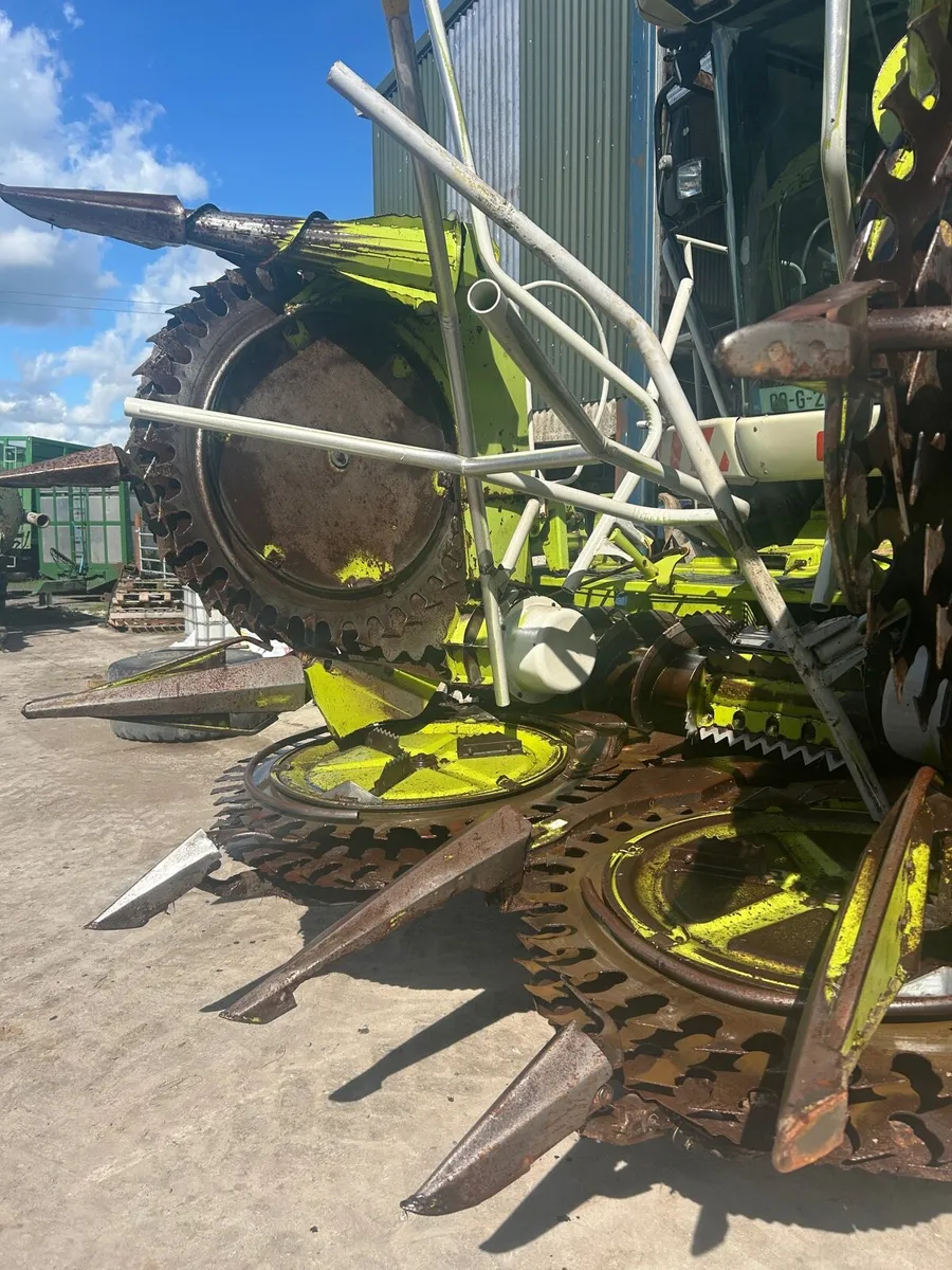 Claas maize header - Image 4