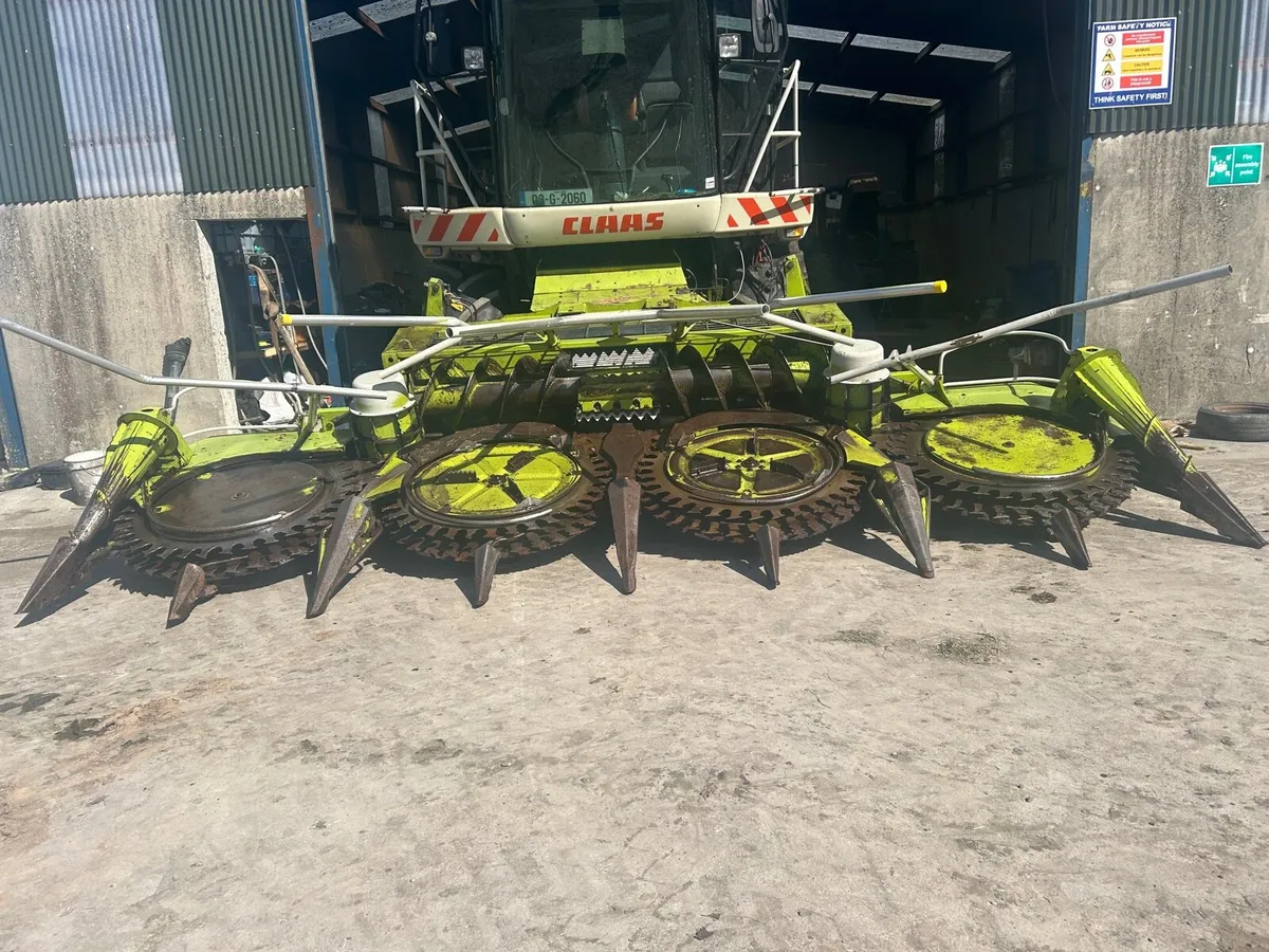 Claas maize header - Image 1