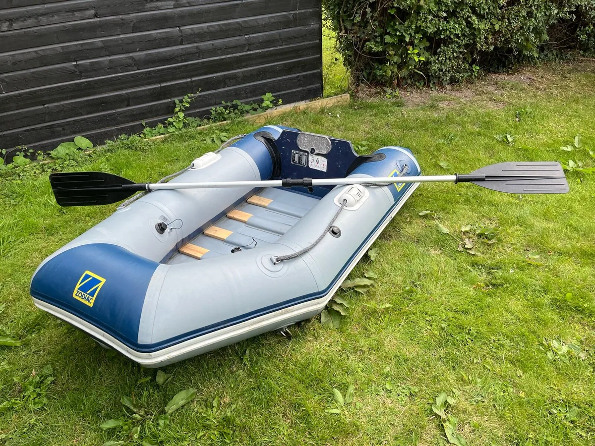 Zodiac 200 inflatable dinghy - Image 1