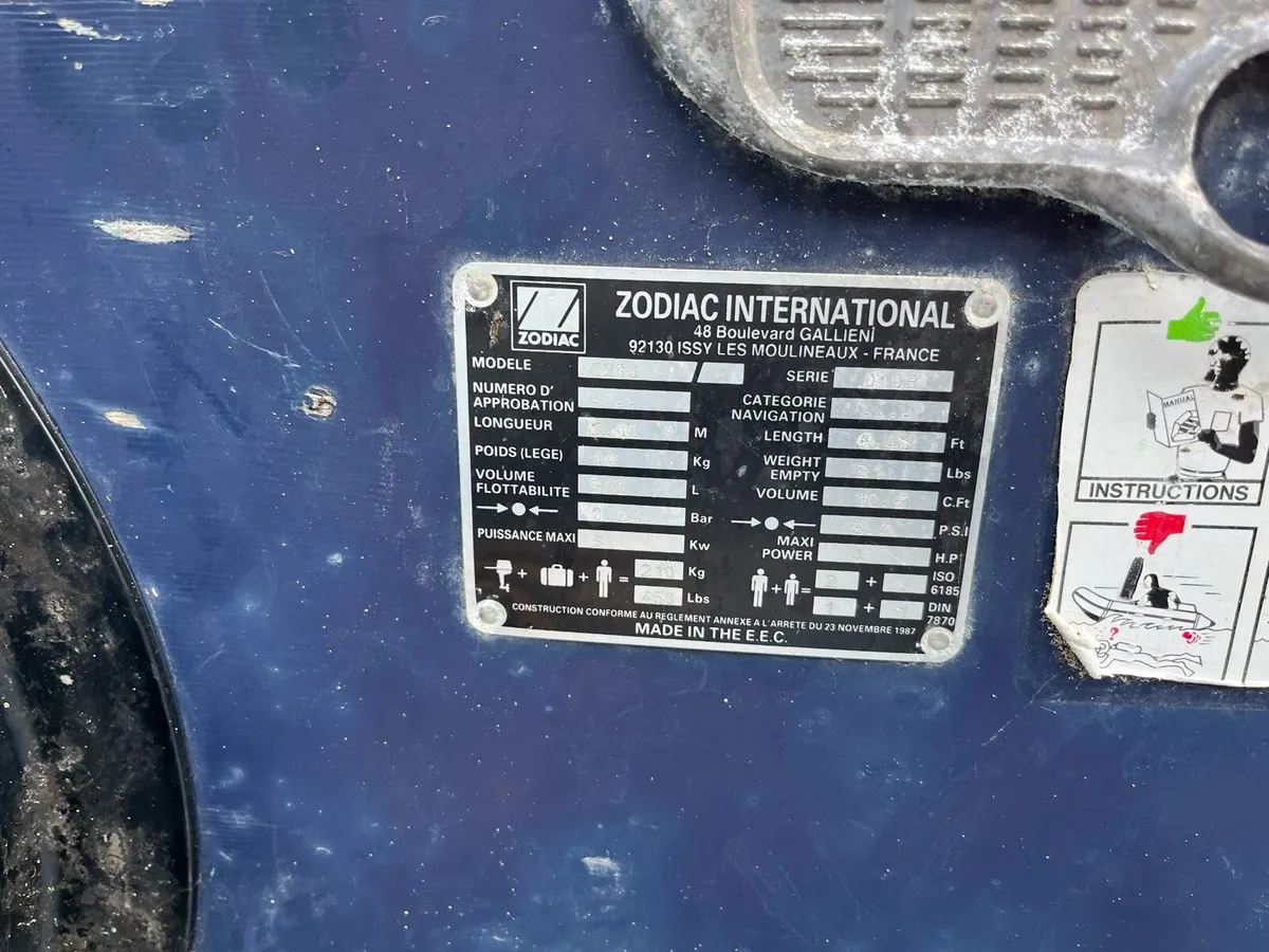 Zodiac 200 inflatable dinghy - Image 4