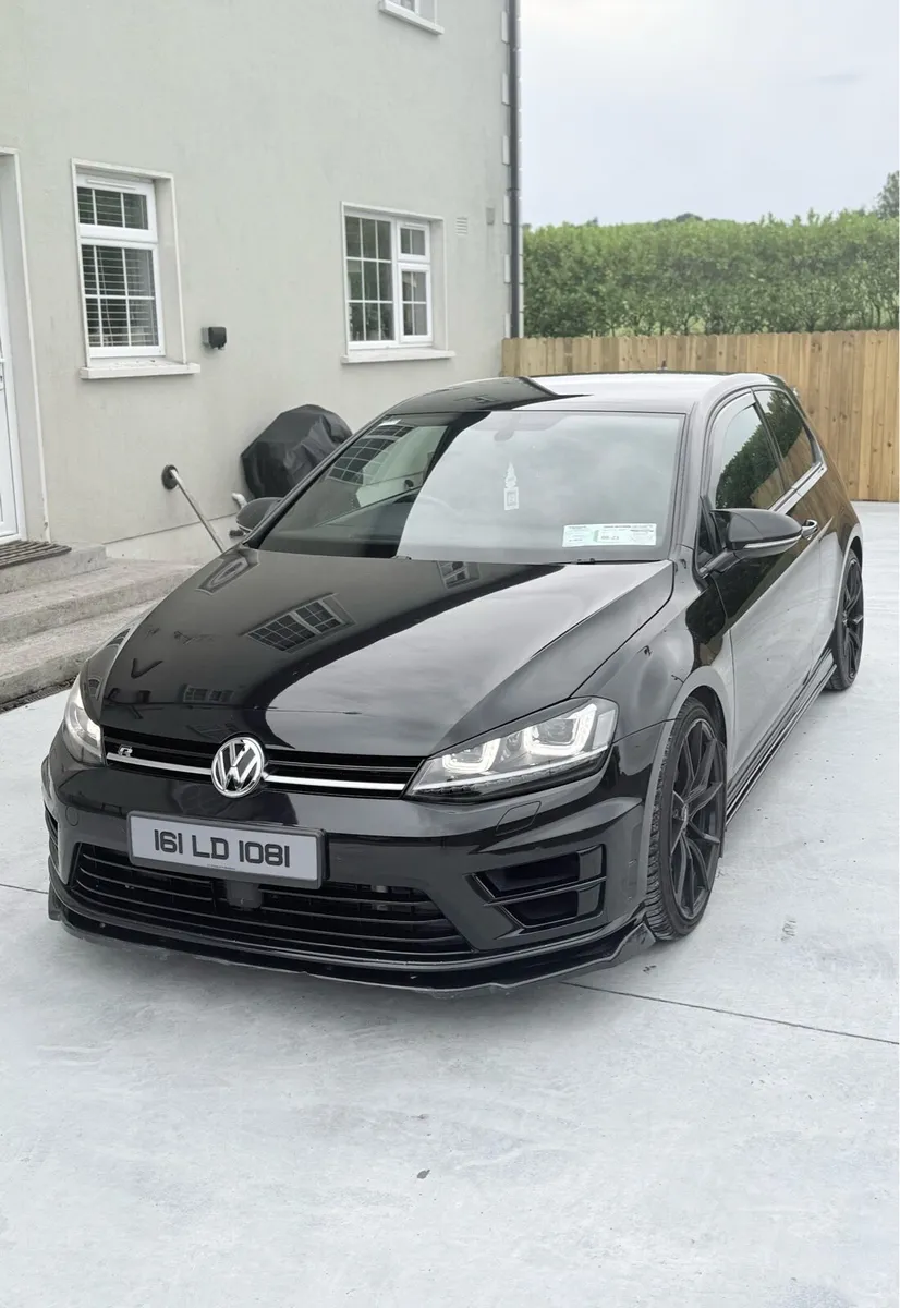 2016 Golf R high spec - Image 2