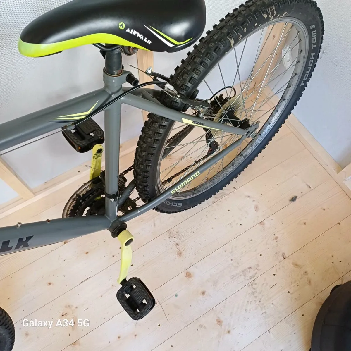 Mountain Bike - Image 3