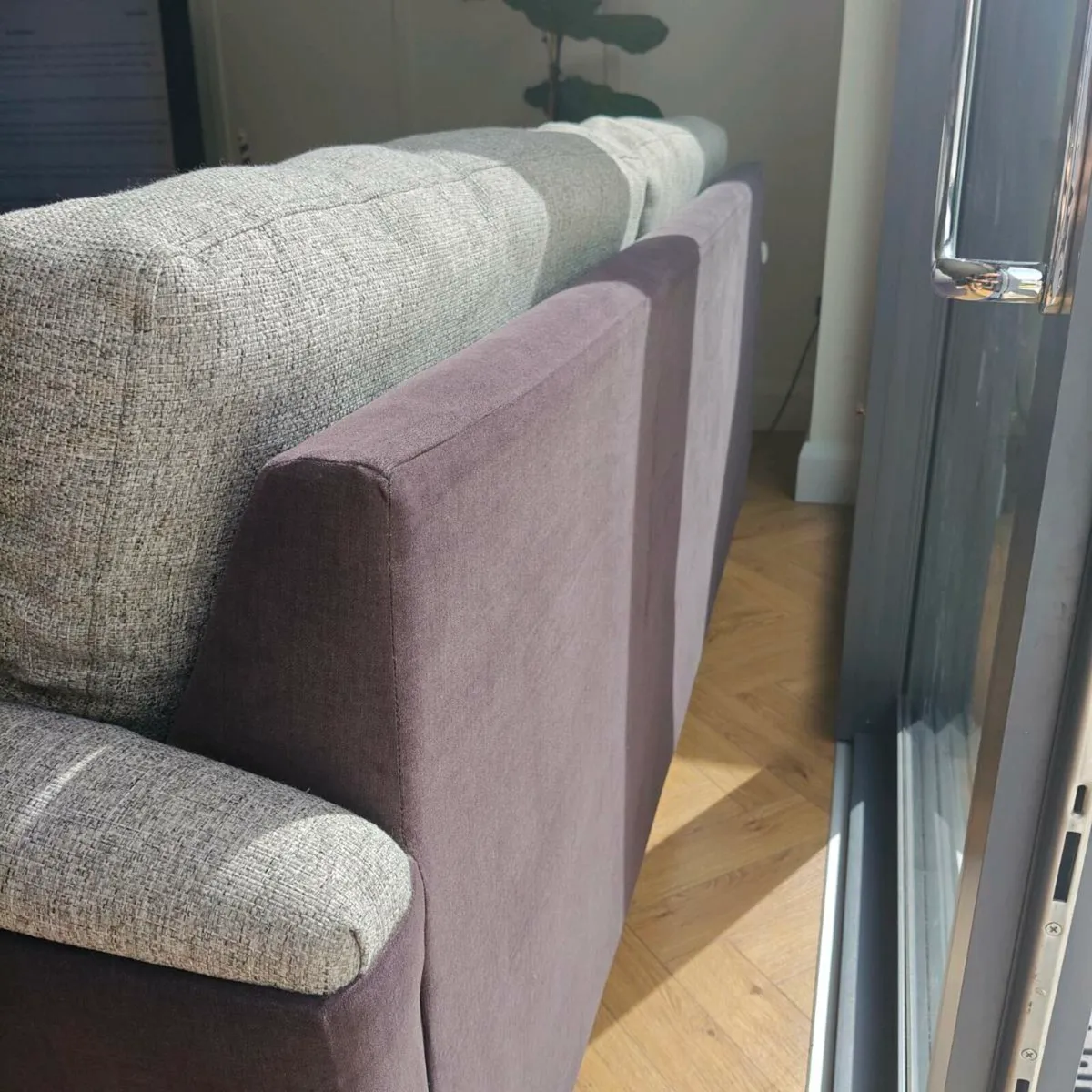 2 Seater Sofa - Image 4