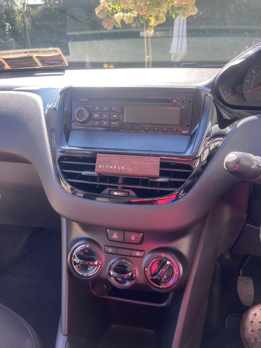 Peugeot 208 2013 - Image 4