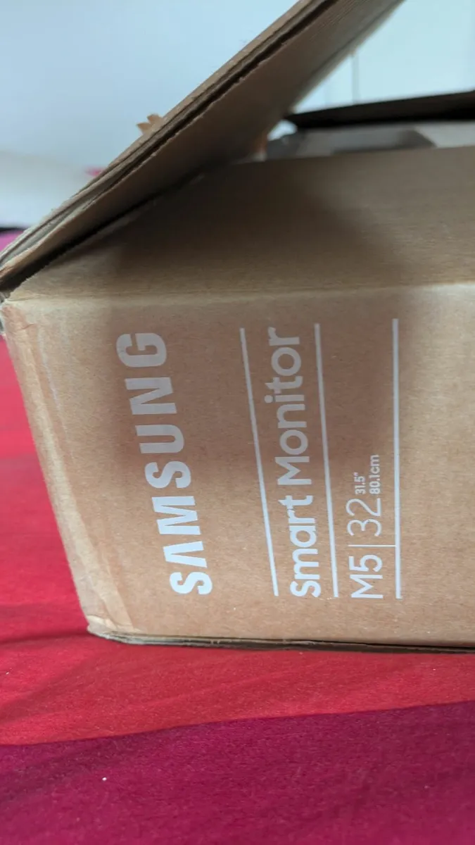 Smart Monitor Samsung M5 32" - Image 2