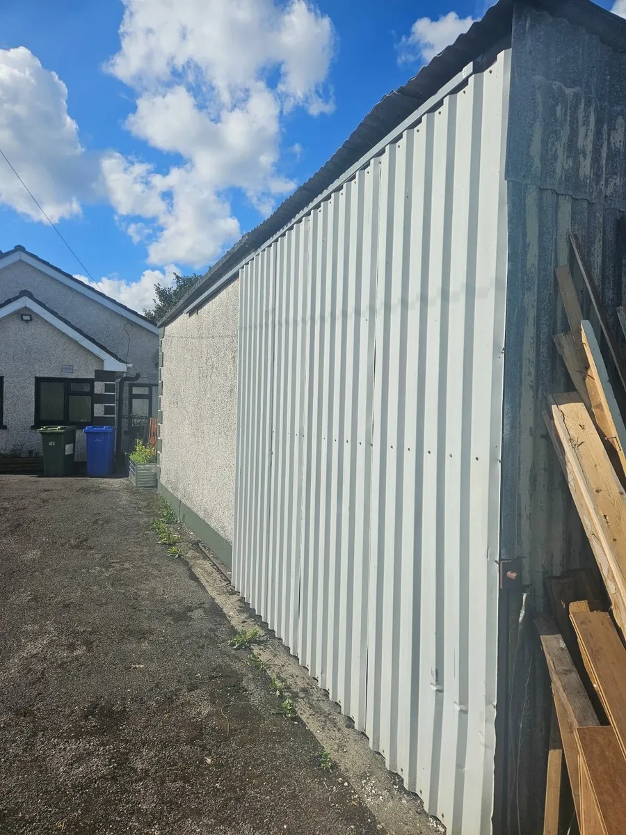 galvanise steel sliding shed door - Image 1