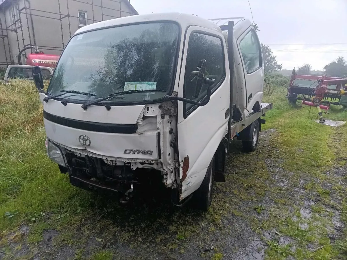Toyota Dyna 83000km - Image 1