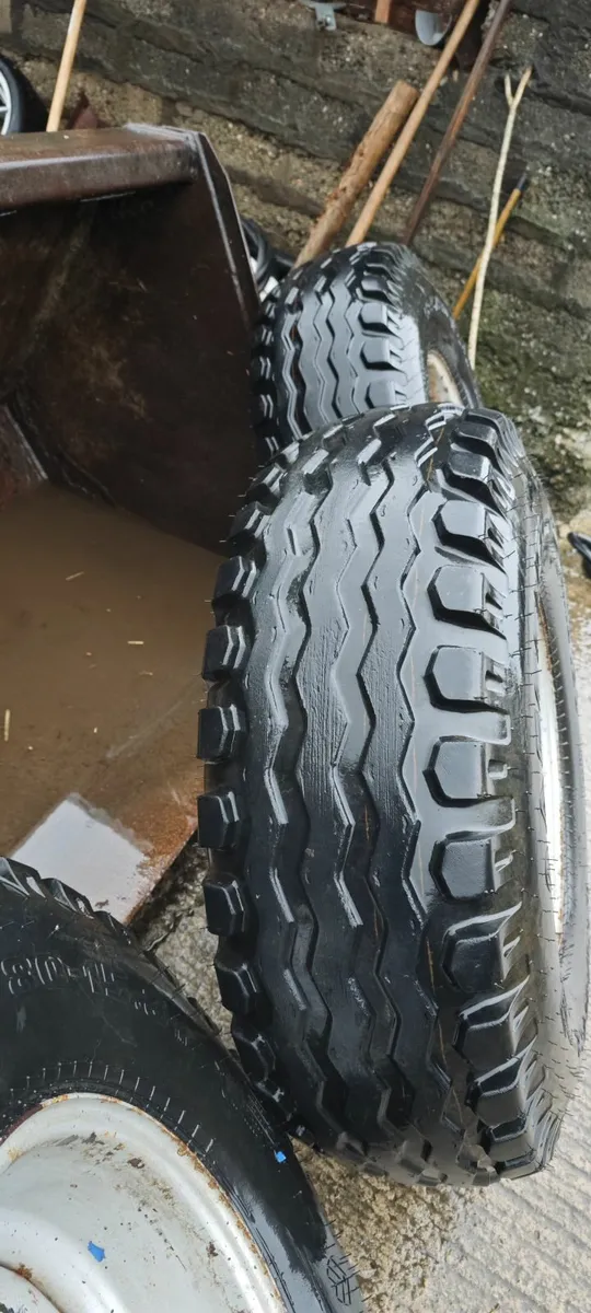 Trailer wheels 12.5/80-15.3 - Image 2