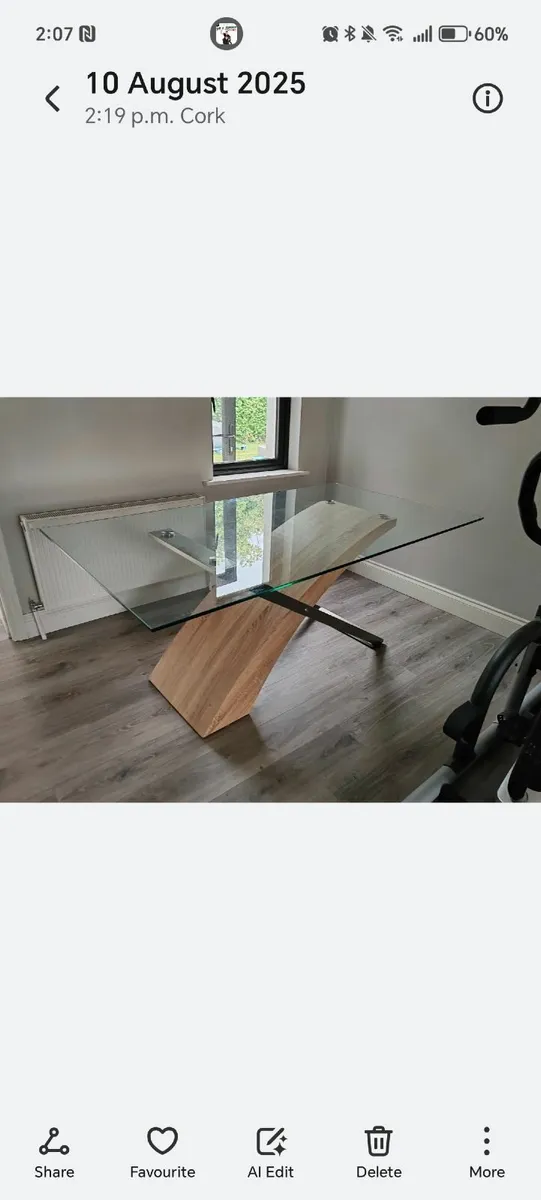 Glass table and 4 chairs - Image 1