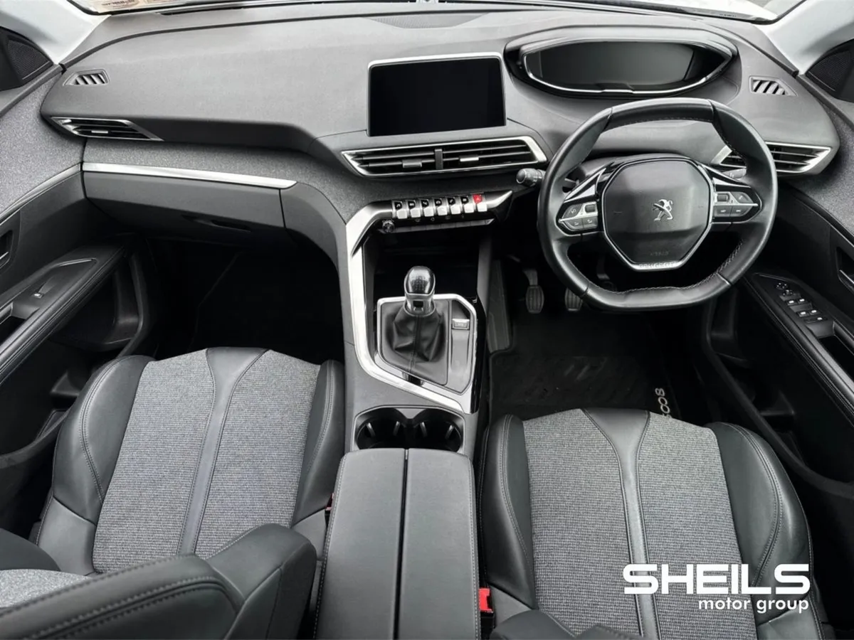 Peugeot 5008 1.2 Puretech 130bhp Auto Allure - Image 3