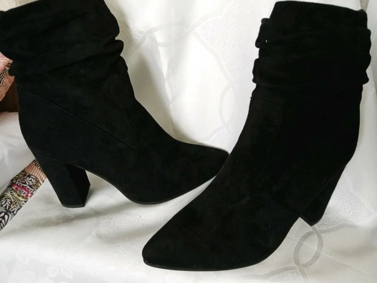 Women's Boots