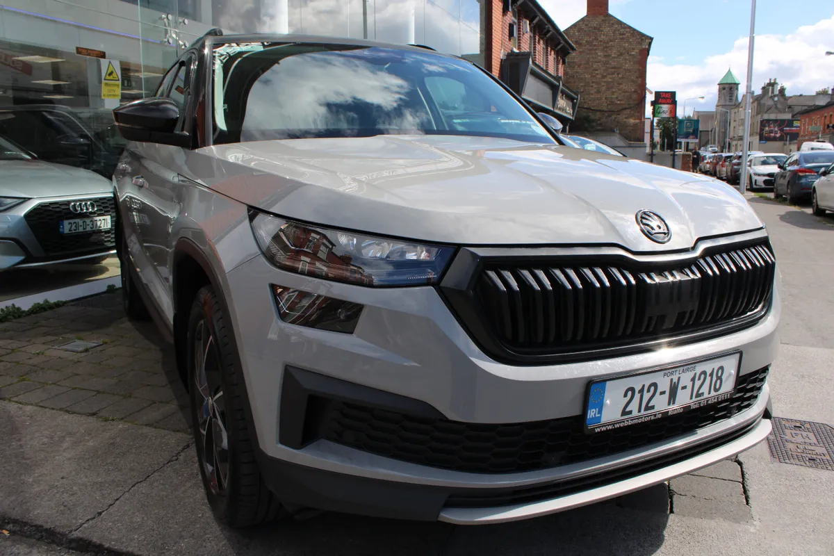 Skoda Kodiaq 2.0 DSG 7 SEAT AUTO 2021 - Image 1