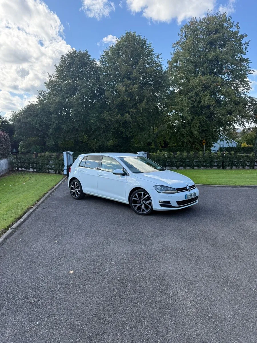 Volkswagen Golf - Image 1