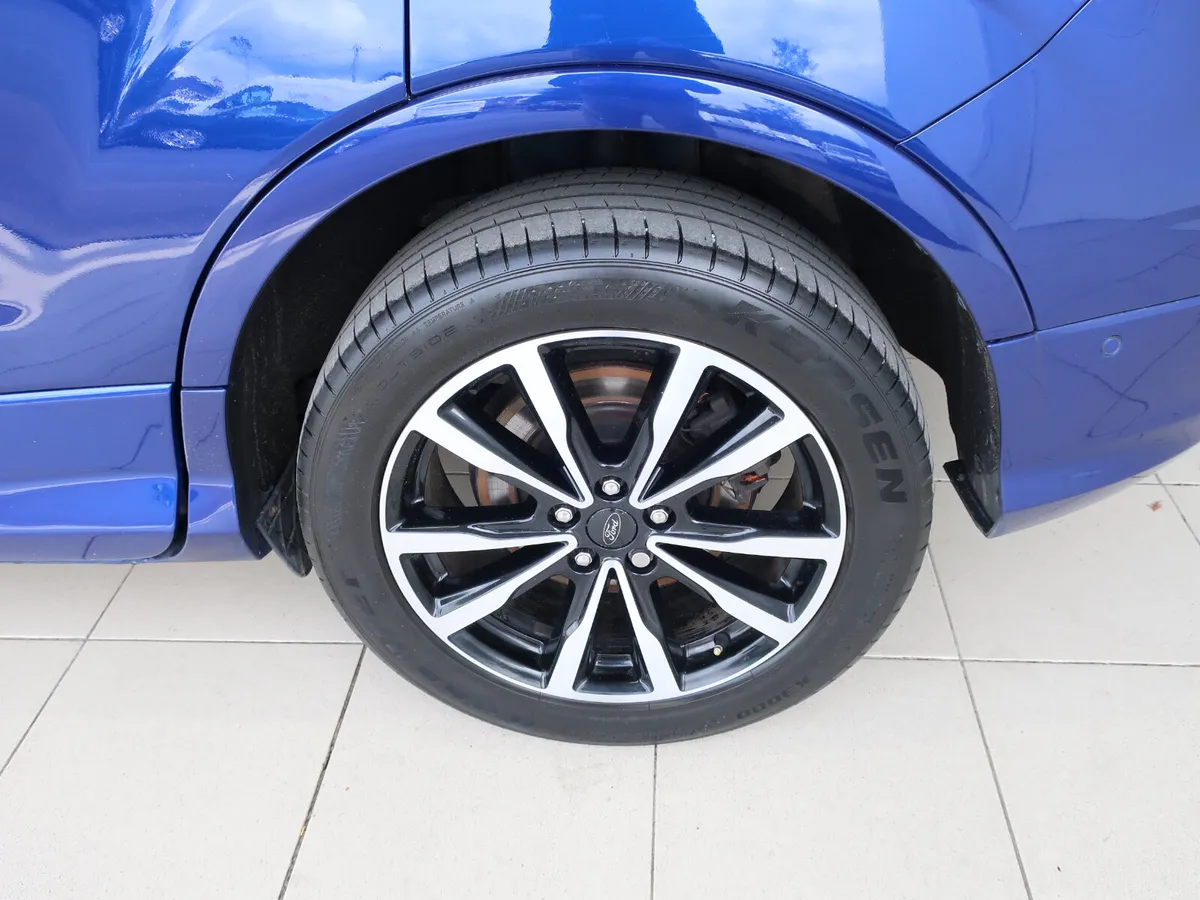 2018 FORD KUGA 1.5TDCi ST-LINE 120PS - Image 4