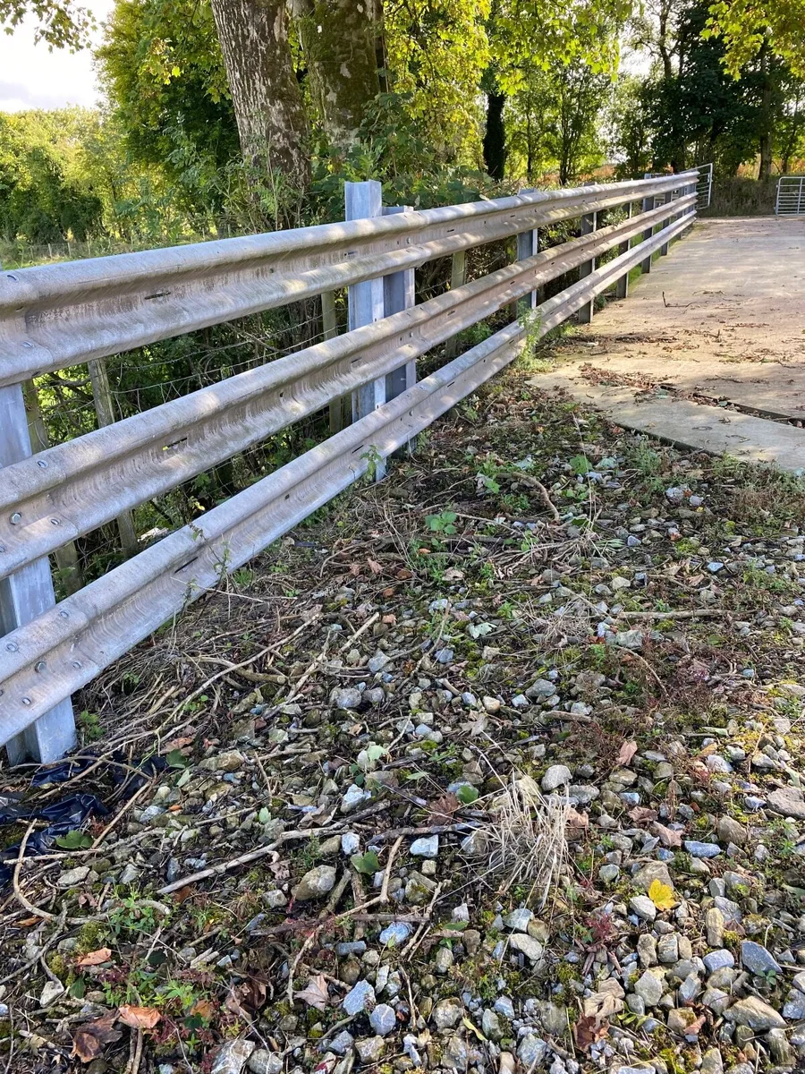Farm yard road crash barriers - Image 1