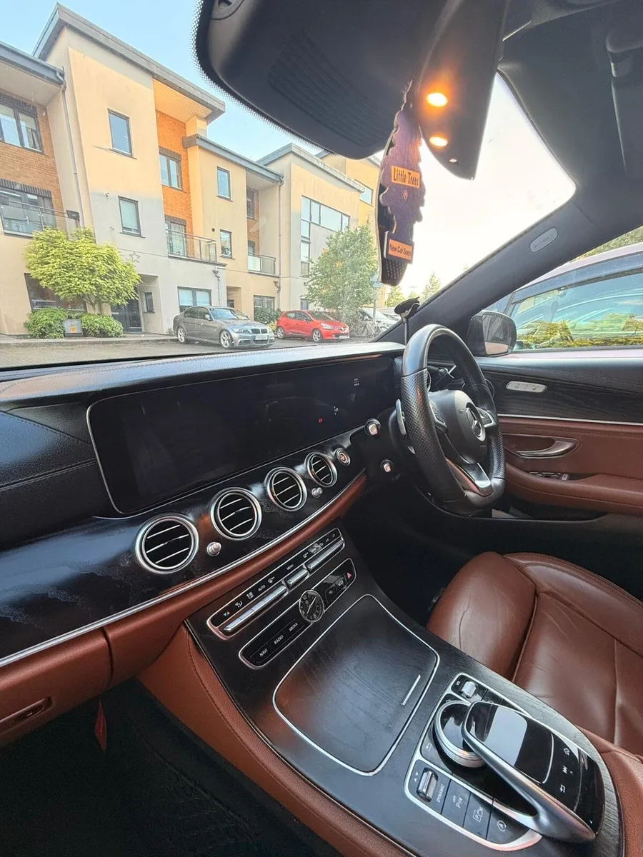 Mercedes-Benz E-Class 2018 - Image 3