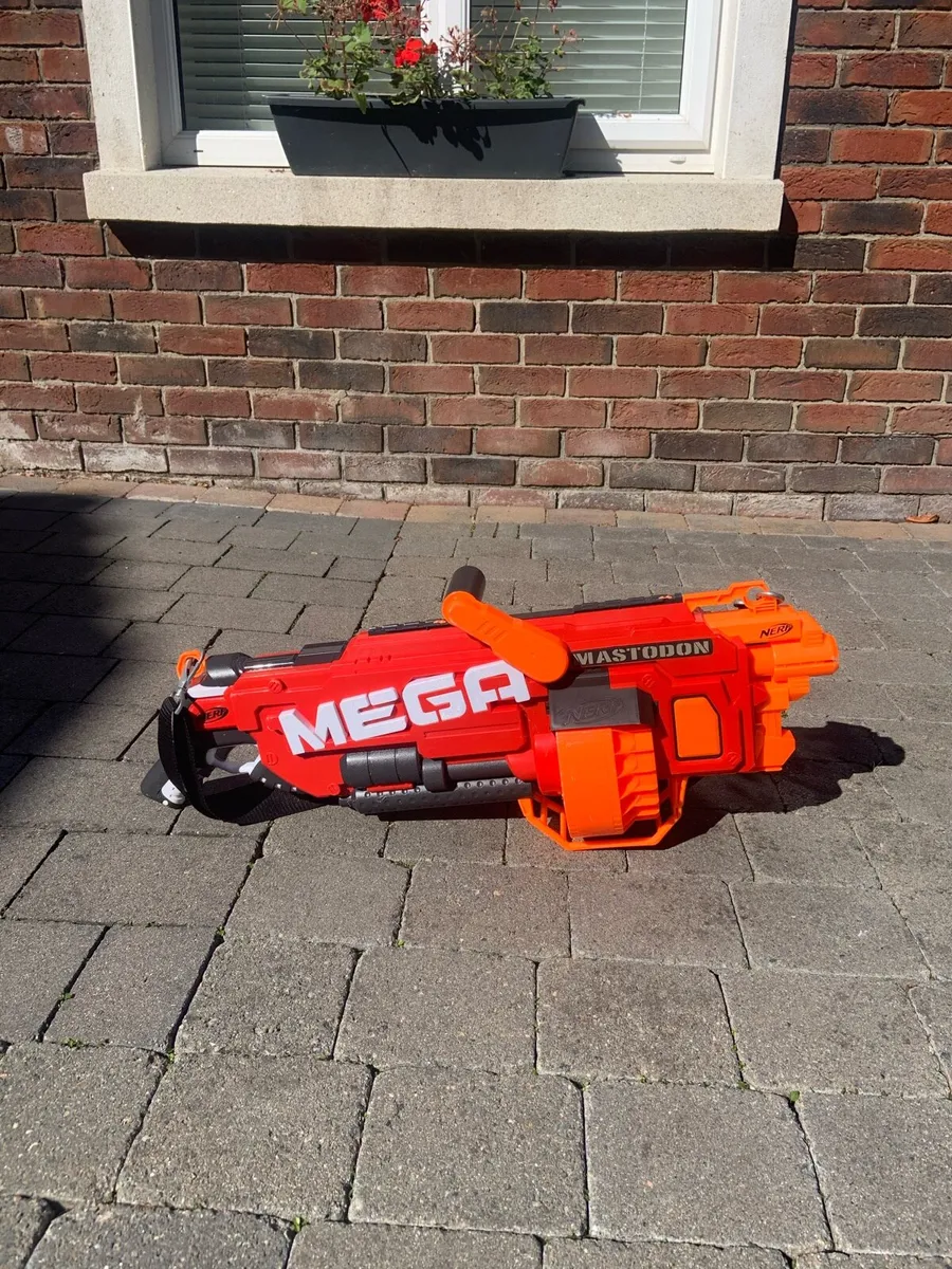 Nerf gun