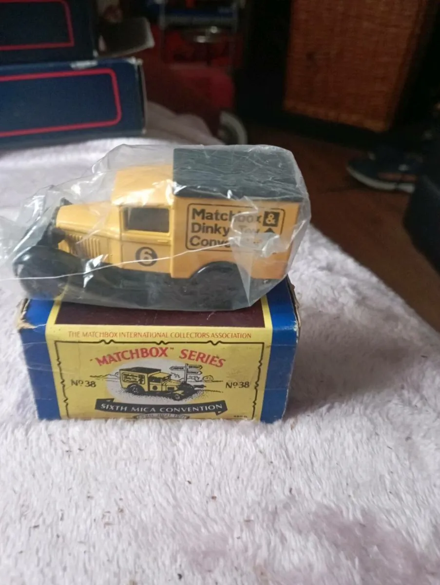 VINTAGE MATCHBOX DIECAST MODLES Y-21 FORD MODLE A - Image 4