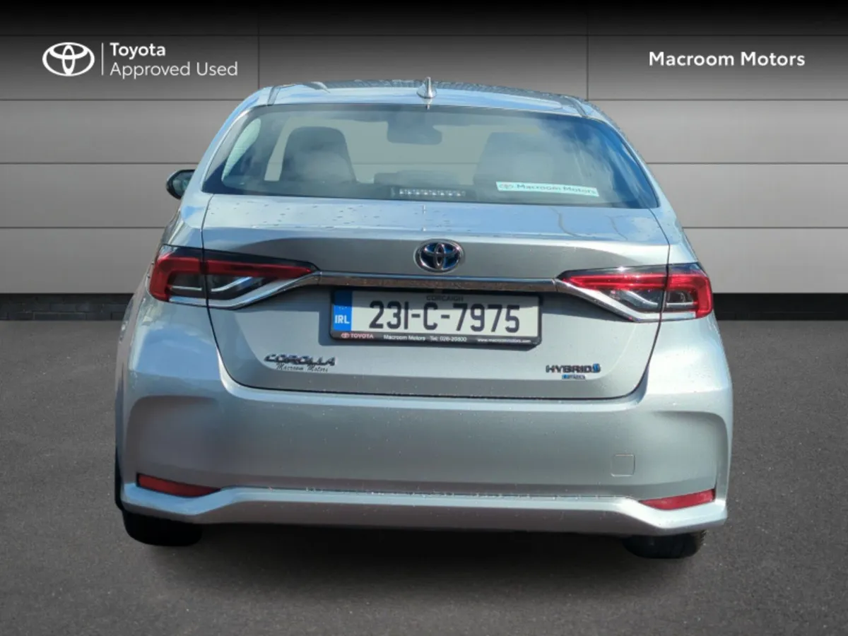 Toyota Corolla LUNA SALOON 4DR AUTO - Image 4