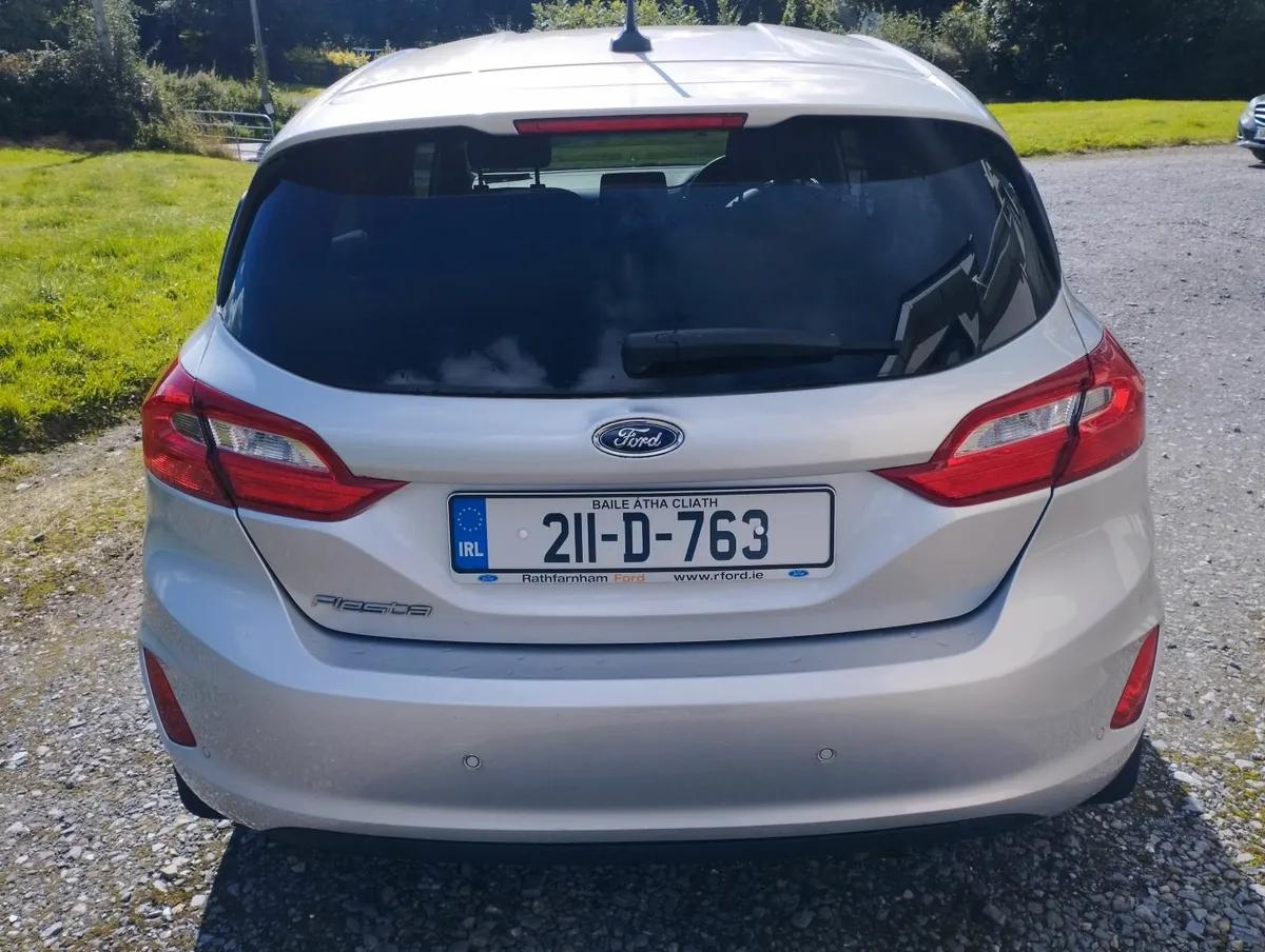 Ford Fiesta 2021 **Only 8,000KM** - Image 4