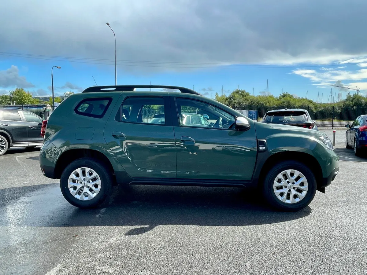 Dacia Duster 1.5 Diesel - Image 3