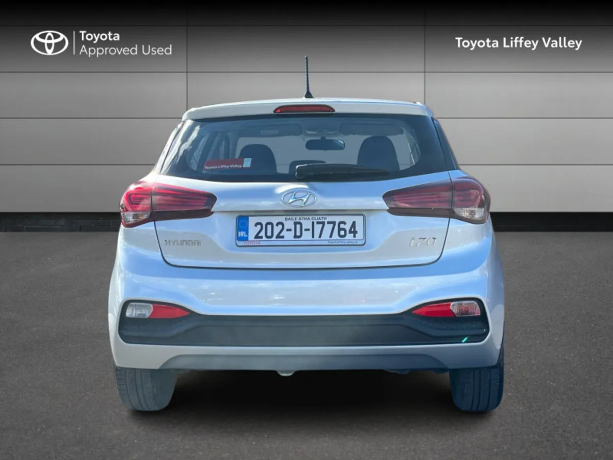 Hyundai i20 ACTIVE 1.2 PETROL CLASSIC 5DR - Image 4