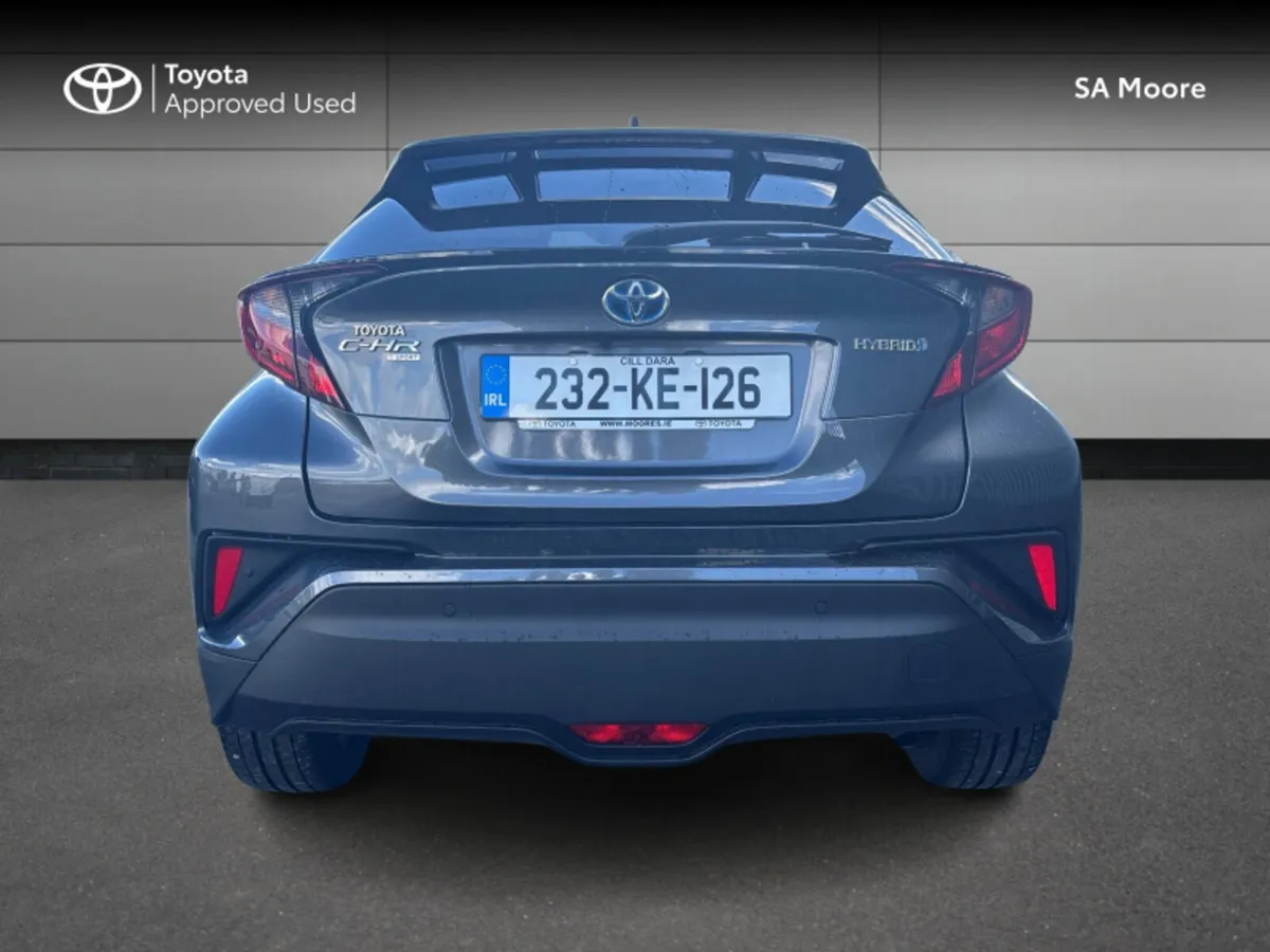 Toyota C-HR HYBRID SPORT - Image 4