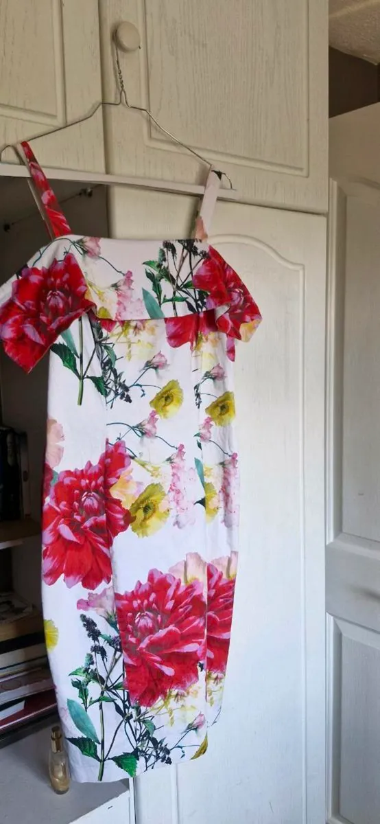 ladies dresses - Image 3
