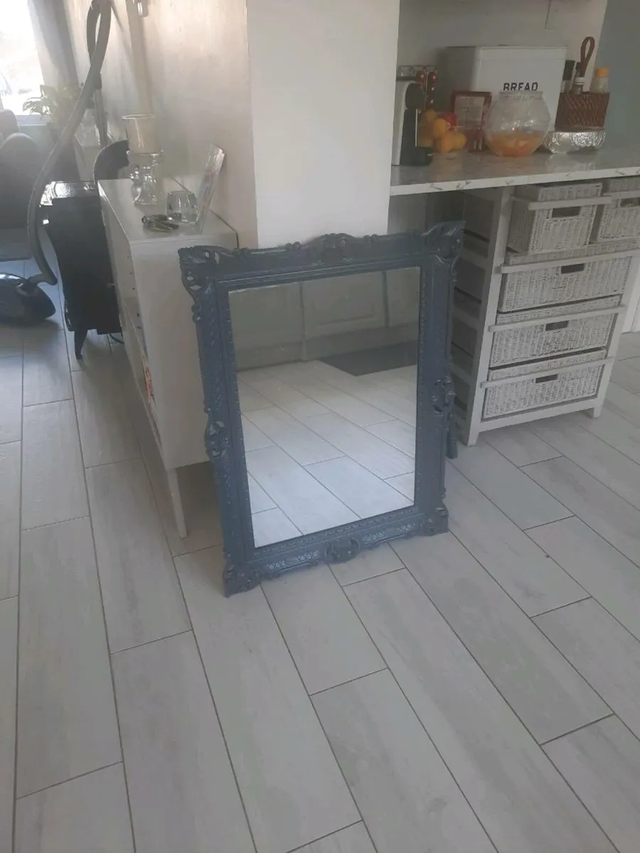 MIRROR - Image 2