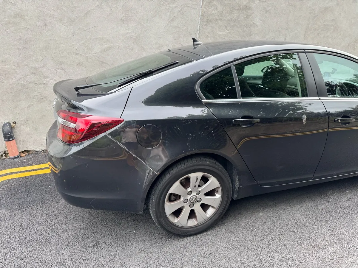 car - Image 3