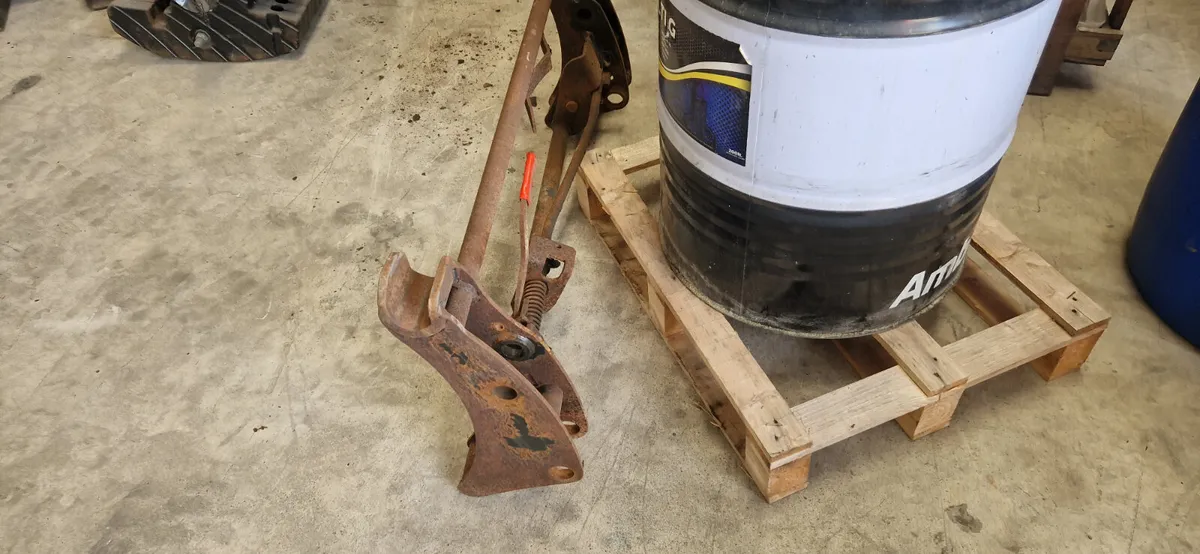 MX Loader head stock - Image 2