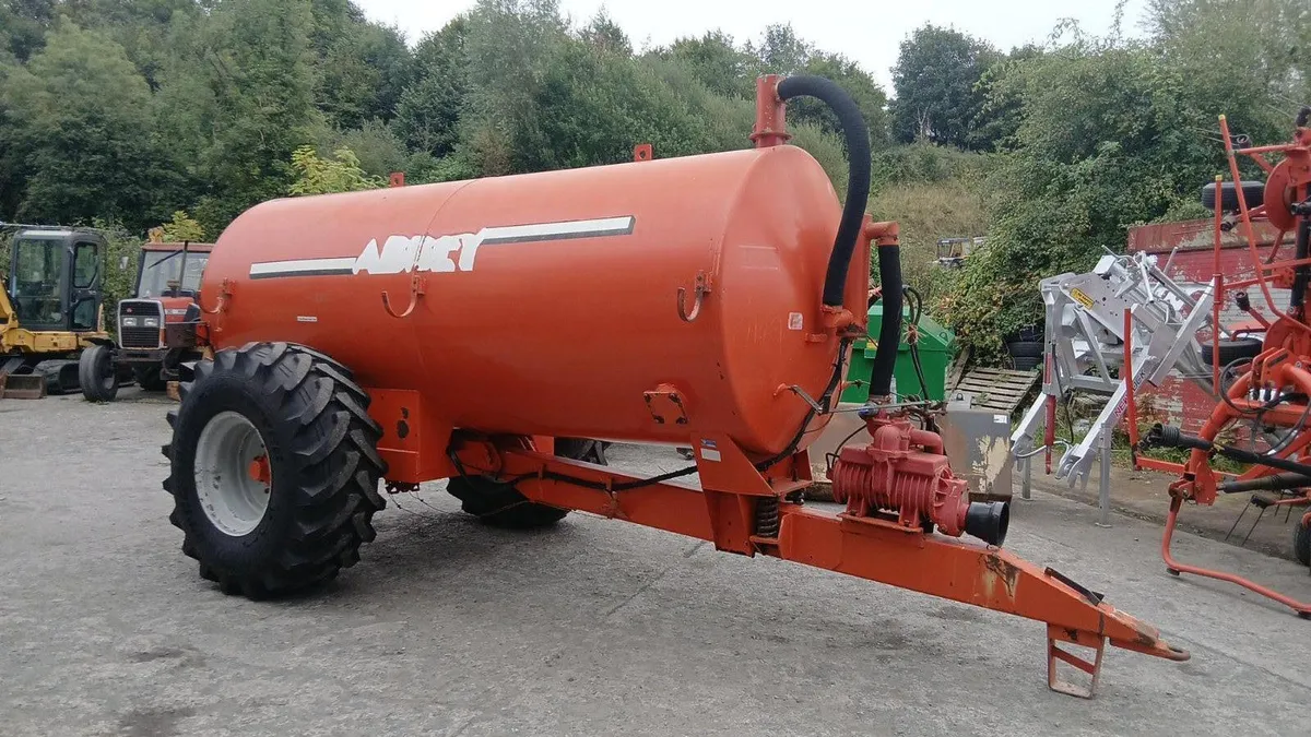 ABBEY 1600G Tanker - Image 2