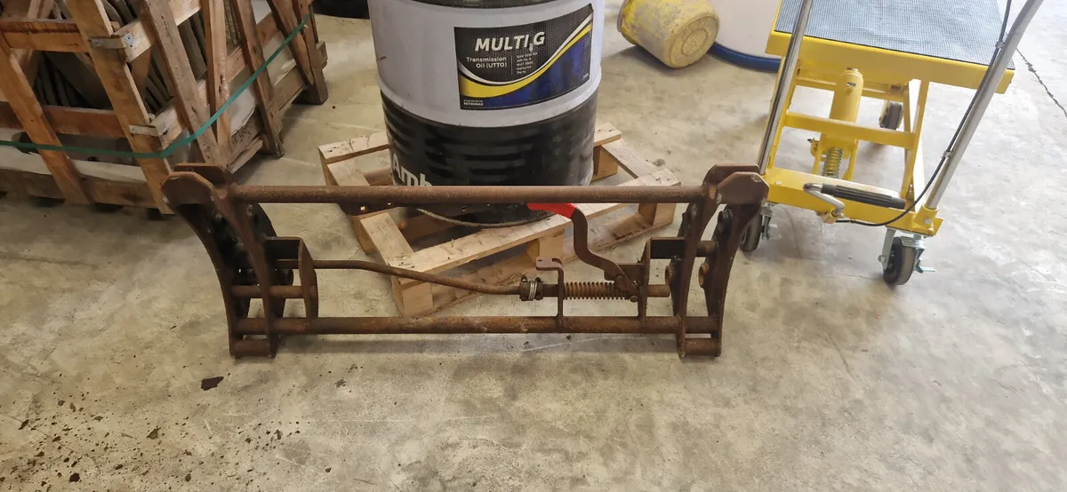 MX Loader head stock - Image 1