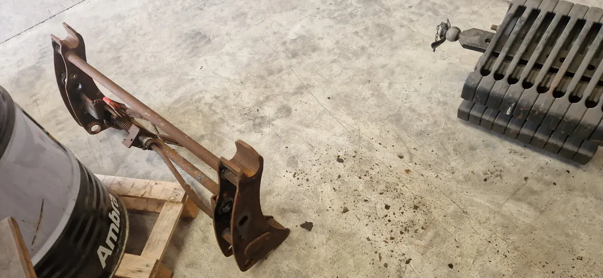 MX Loader head stock - Image 3