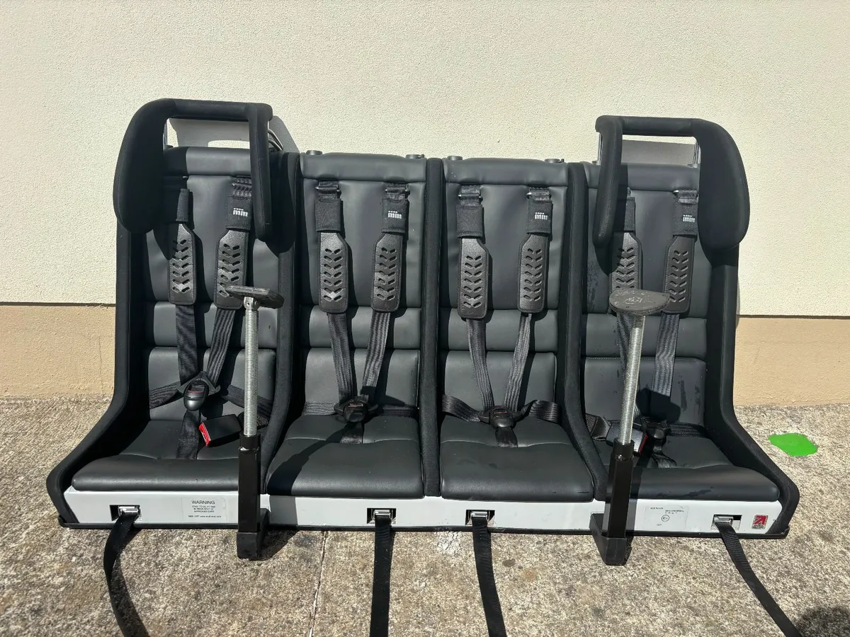 Multimac 4 Seater Car Seat + 2 Extra Baby Seats - Image 2