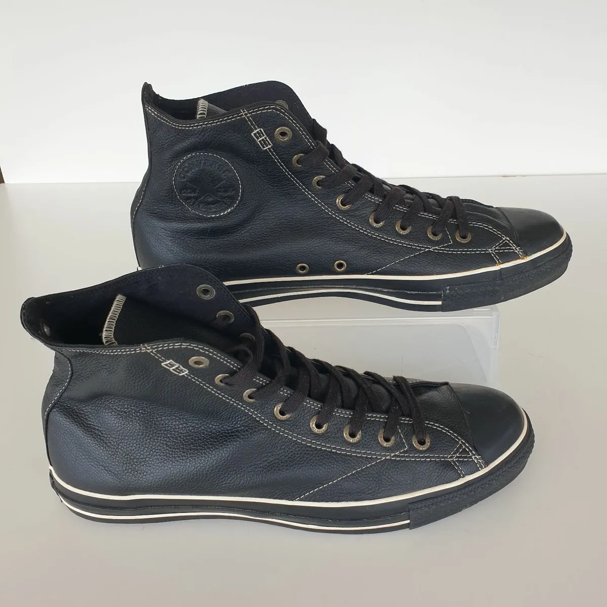 Converse black leather trainers size 13 - Image 2