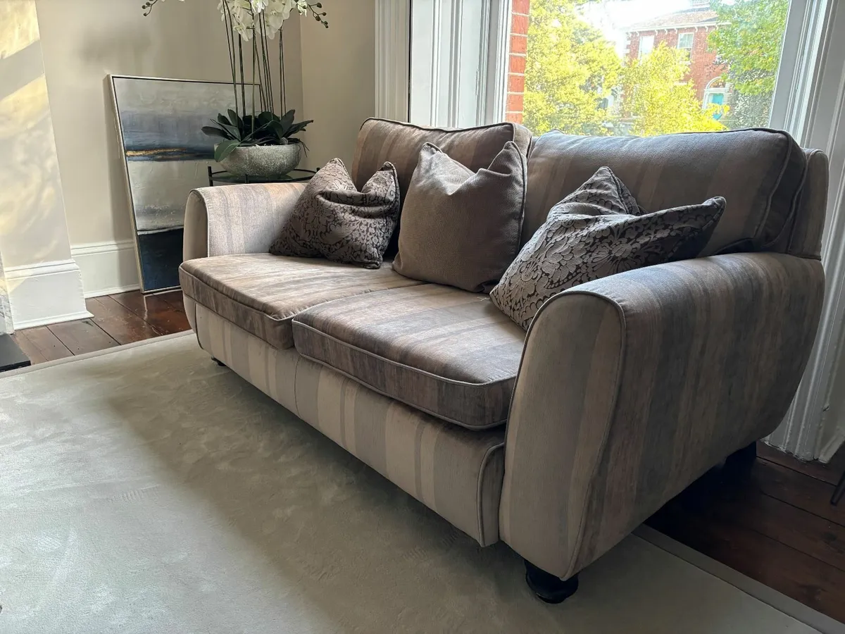 Sofa - Image 2