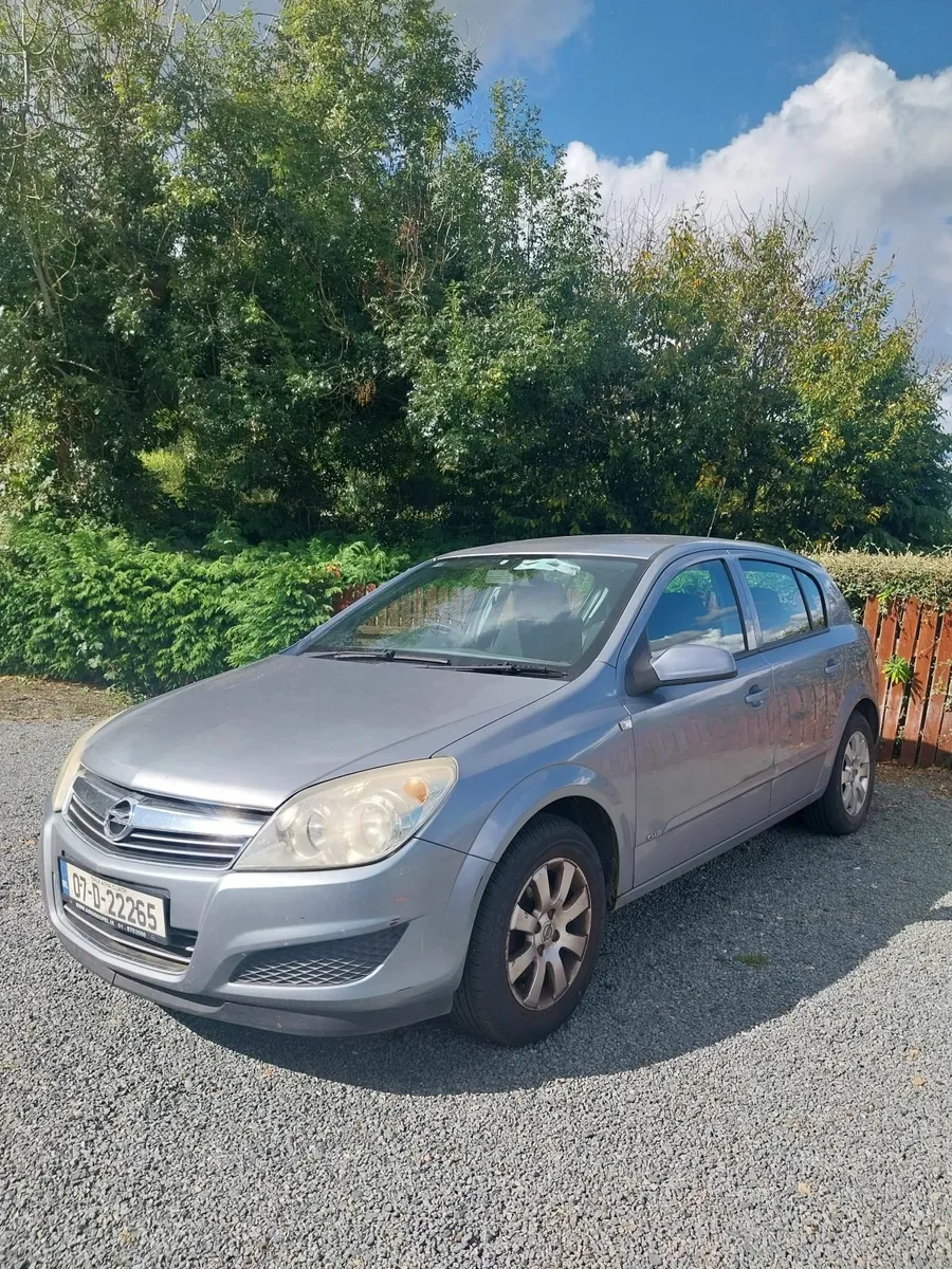 Opel Astra 2007 - Image 1