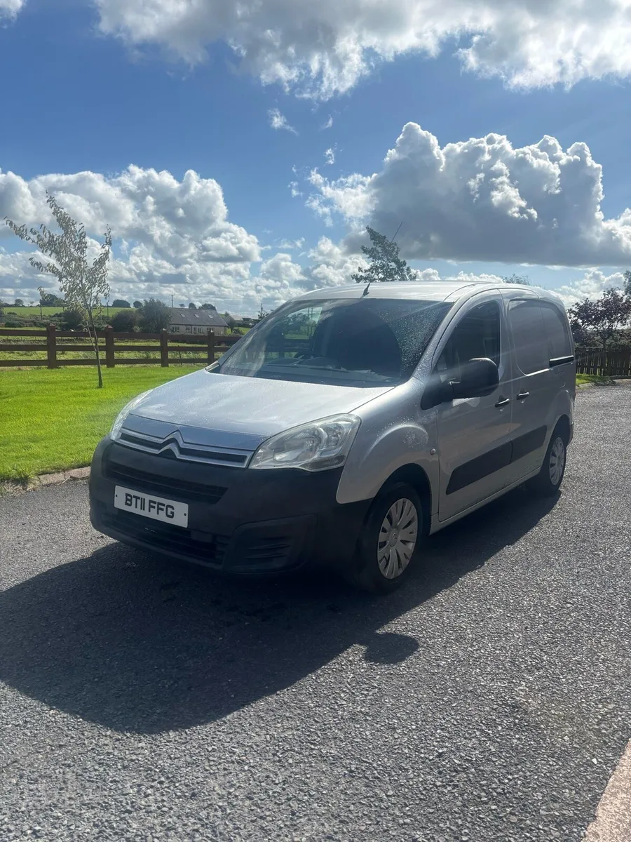 2011 Citroen berlingo 200vrt - Image 1