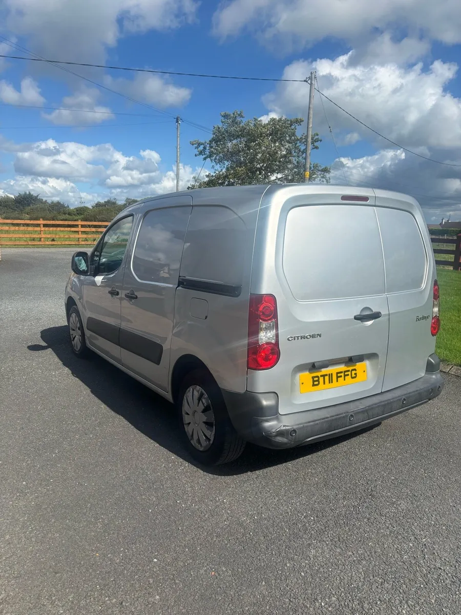 2011 Citroen berlingo 200vrt - Image 3