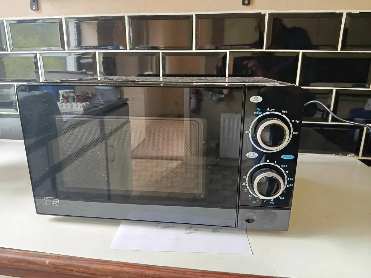 Microwave - Image 1