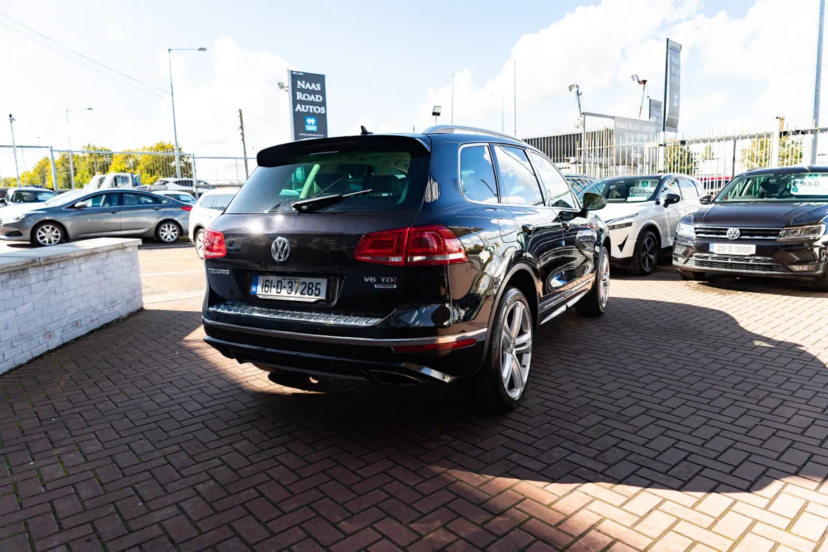 Volkswagen Touareg 2016 - Image 3