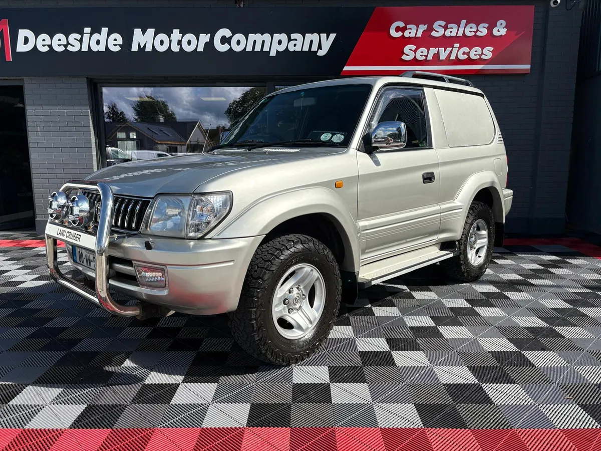 Toyota Land Cruiser GX - Image 2