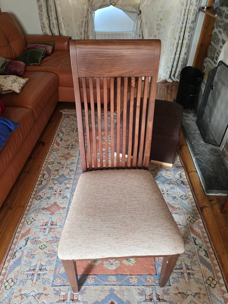 Dining chairs - Image 1