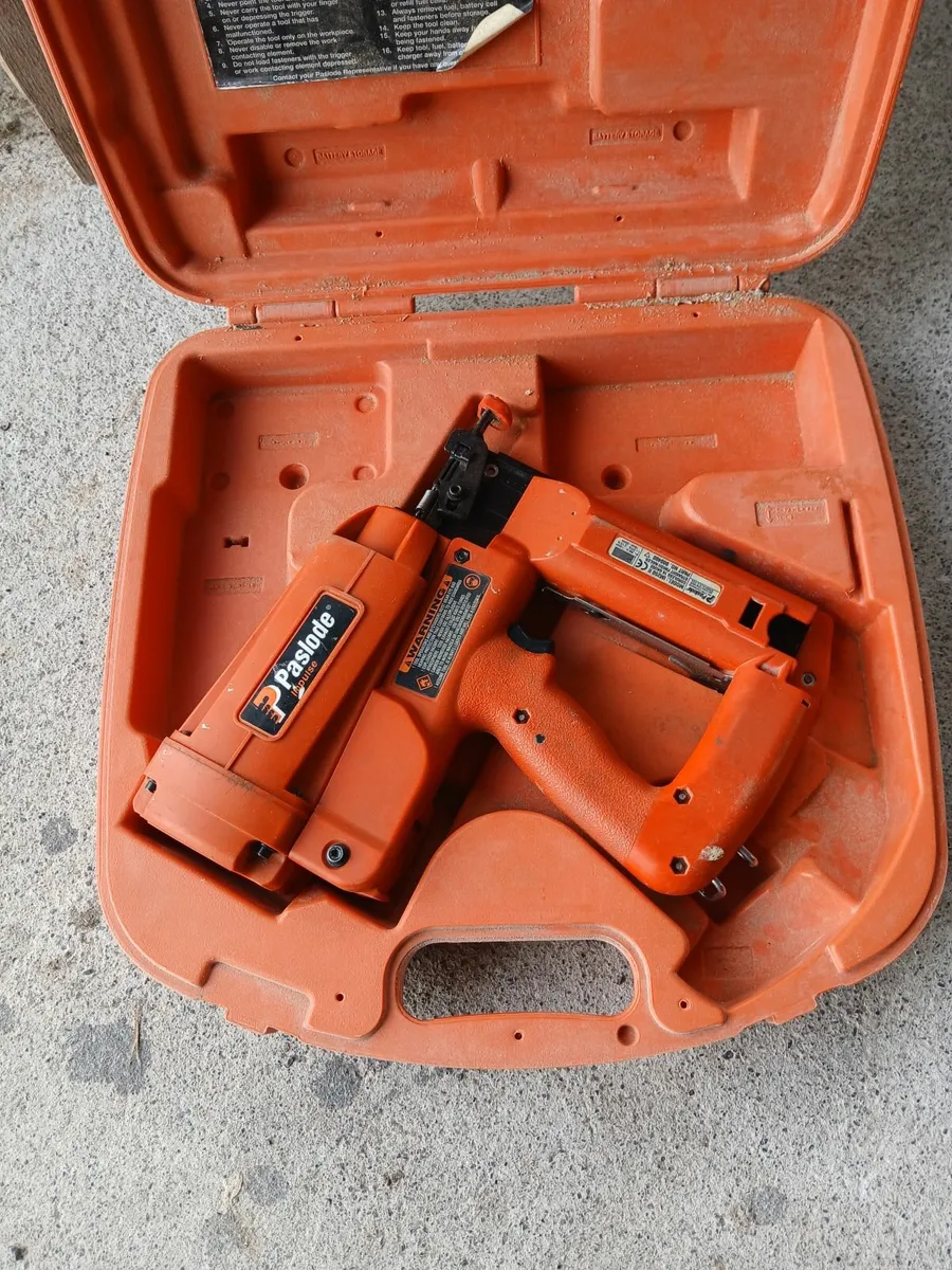 Paslode finishing nailer - Image 2