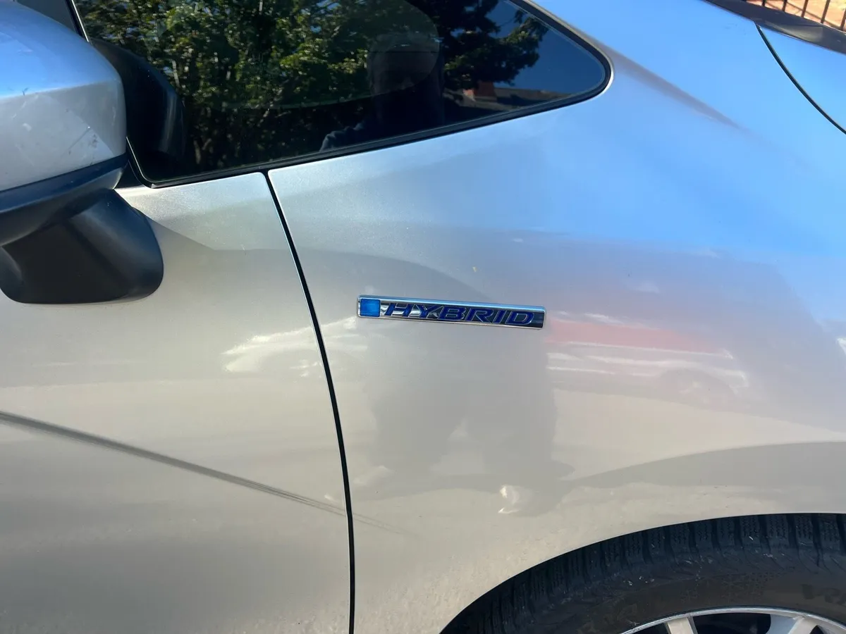 Honda fit hybrid - Image 3