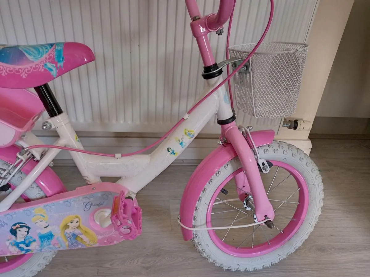 Kids Disney princess bike size 14 inch wheels. - Image 4